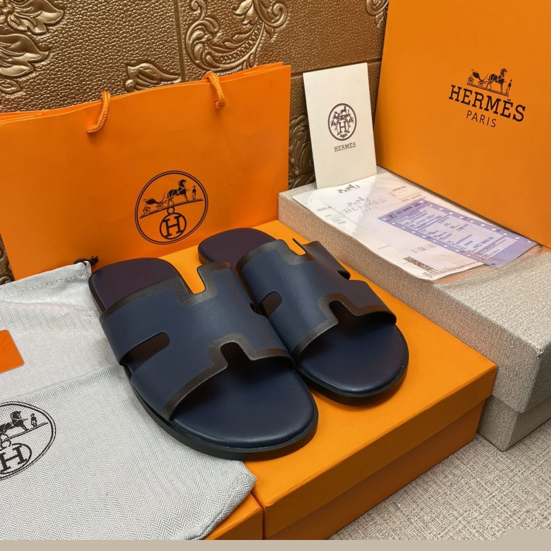 H**mes slippers